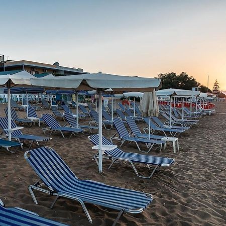 Hotel Koukouras Stalós Zewnętrze zdjęcie