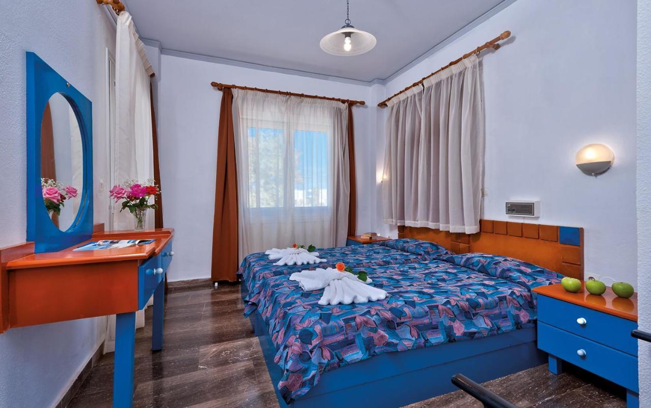 Hotel Koukouras Stalós Zewnętrze zdjęcie