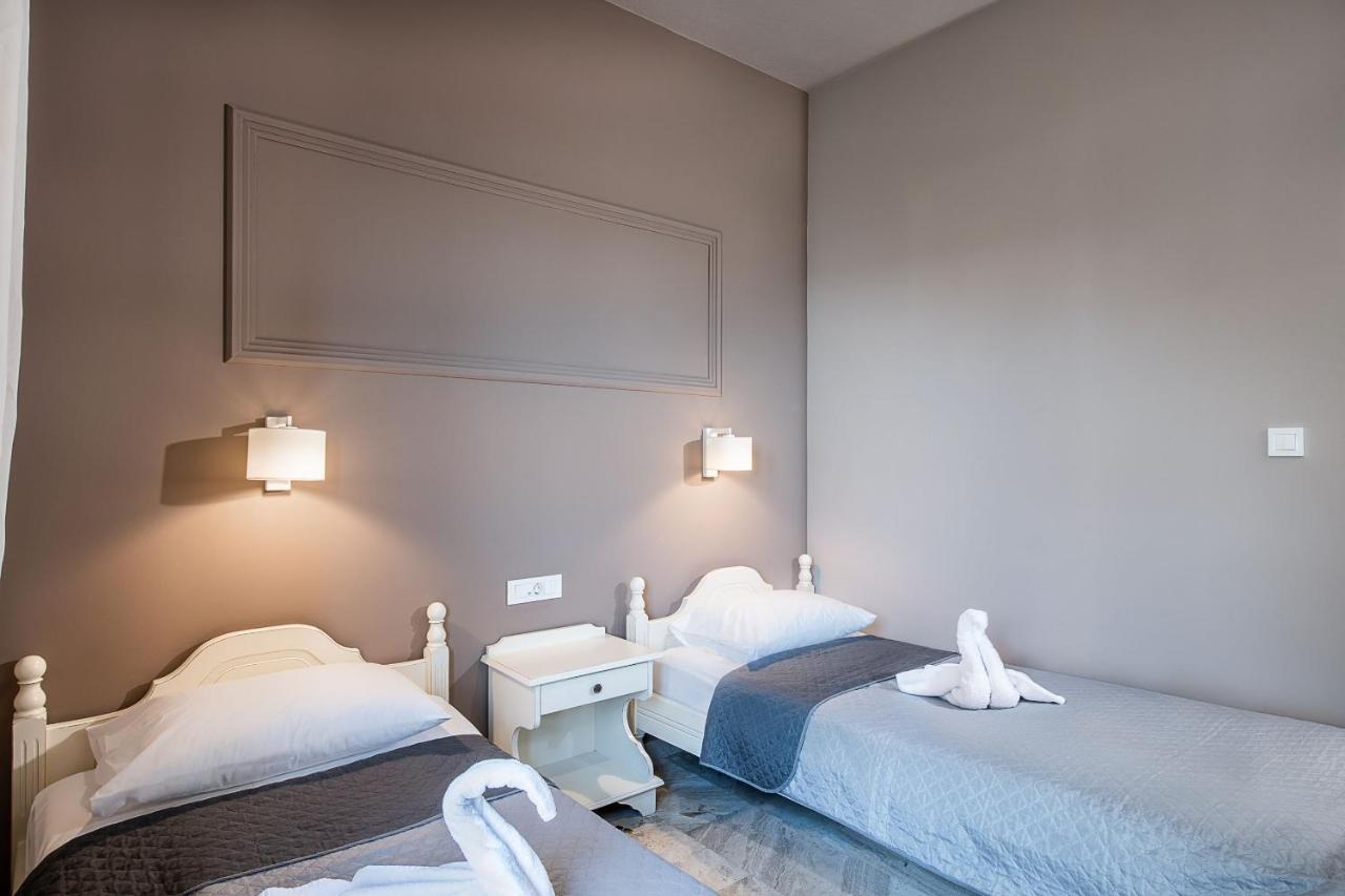 Hotel Koukouras Stalós Zewnętrze zdjęcie
