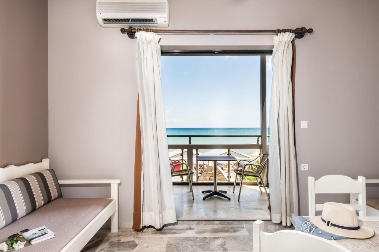 Hotel Koukouras Stalós Zewnętrze zdjęcie